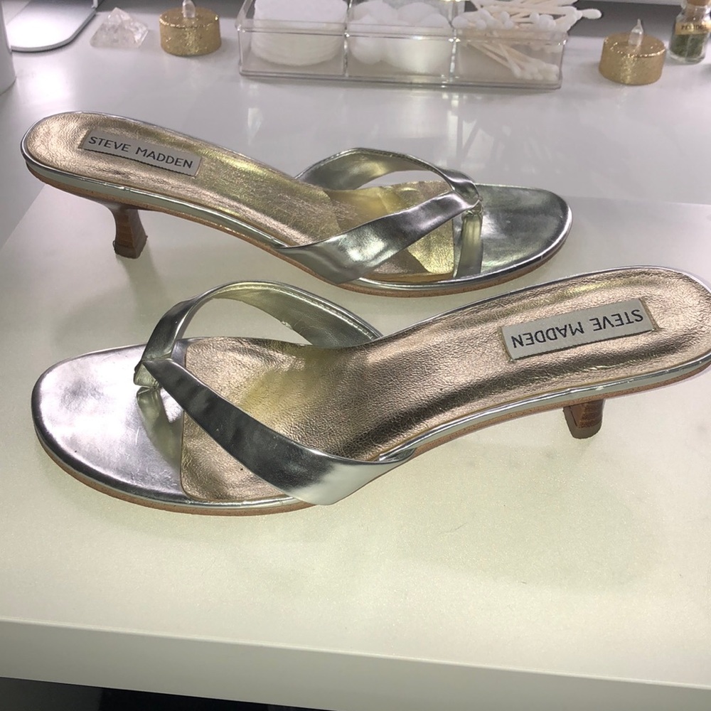 Steve Madden flip flop heels